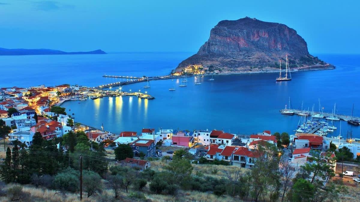 Pablito House-Seaview Monemvasia Nests Kültér fotó